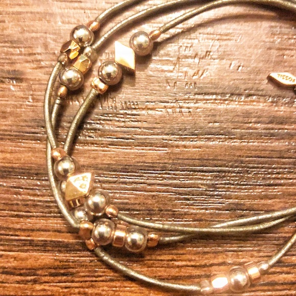 NWOT Fossil Two Tone Rose Gold Beaded Gray Leather Multi Strand Bracelet - Picture 4 of 4